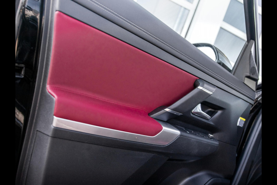 Jeep Compass First Edition 74 kWh | Adapt. Cruise | Camera | Carplay | 20" | Elektr. A-Klep | Navi | Winter Pack | Schuif/Kanteldak | Premium Pack | Conv. Pack | Warmtepomp | Nappa Leder