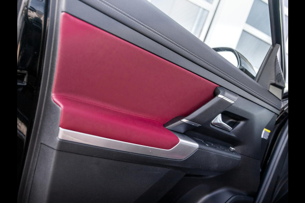 Jeep Compass First Edition 74 kWh | Adapt. Cruise | Camera | Carplay | 20" | Elektr. A-Klep | Navi | Winter Pack | Schuif/Kanteldak | Premium Pack | Conv. Pack | Warmtepomp | Nappa Leder