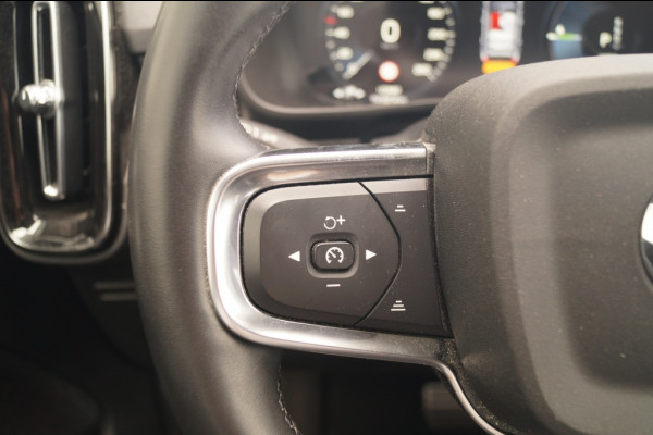 Volvo XC40 1.5 T5 Recharge R-Design -NAVI-ECC-CAM-PDC-