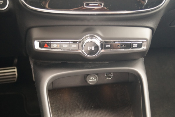 Volvo XC40 1.5 T5 Recharge R-Design -NAVI-ECC-CAM-PDC-