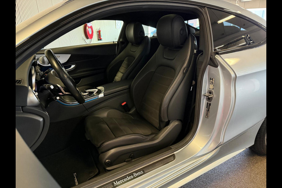 Mercedes-Benz C-Klasse Coupé 300 AMG STYLING-PANORAMA-AIRMATIC-DISTRONIC-SOUND-CAMERA-COMPLEET
