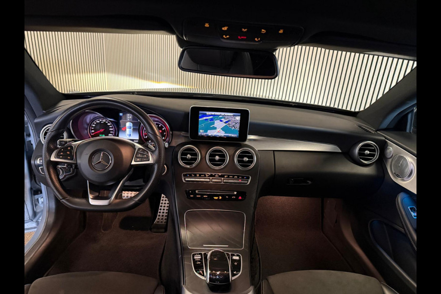 Mercedes-Benz C-Klasse Coupé 300 AMG STYLING-PANORAMA-AIRMATIC-DISTRONIC-SOUND-CAMERA-COMPLEET