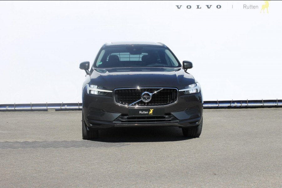 Volvo XC60 B5 250PK Automaat Momentum Exclusive Panoramisch schuif-kanteldak / Head-Up display / Semi elektrisch wegklapbare trekhaak / 19" lichtmetalen velgen / 360 graden rondomzicht camera