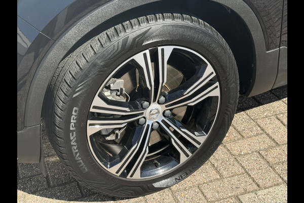 Volvo XC40 1.5 T5 Inscription Plug-in Camera+pdc Navigatie Leder Adapt Cruise Digital dash Stoelverwarming Memory Seats Carplay