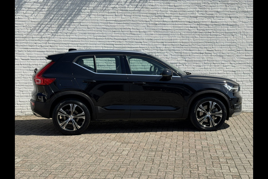 Volvo XC40 1.5 T5 Inscription Plug-in Camera+pdc Navigatie Leder Adapt Cruise Digital dash Stoelverwarming Memory Seats Carplay