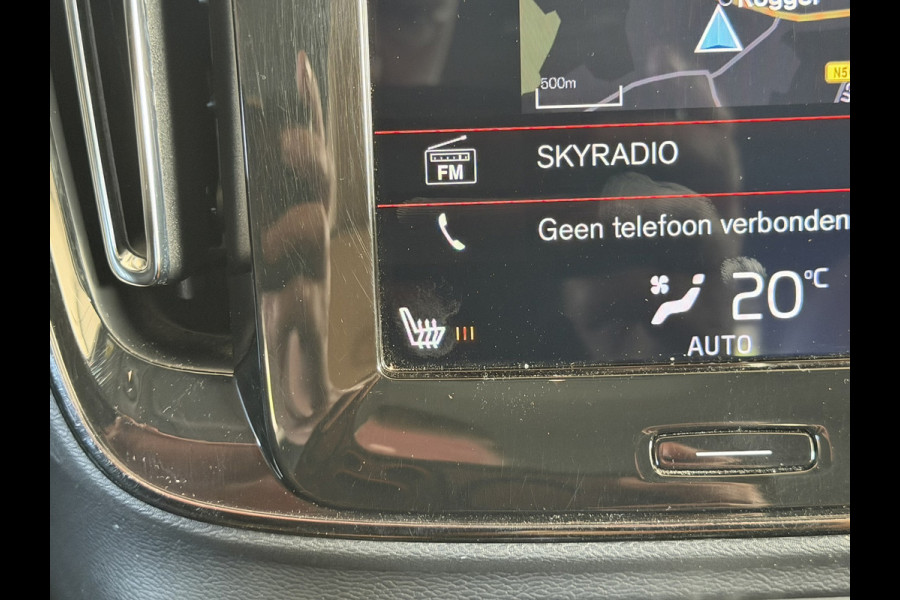 Volvo XC40 1.5 T5 Inscription Plug-in Camera+pdc Navigatie Leder Adapt Cruise Digital dash Stoelverwarming Memory Seats Carplay