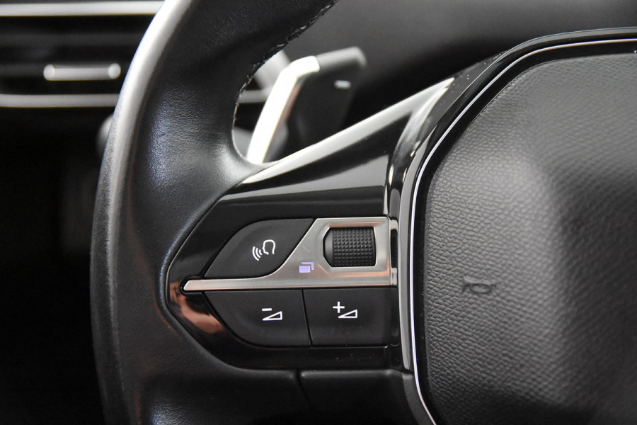 Peugeot 3008 1.2 Allure *Leer*Camera*Navigatie*Carplay*