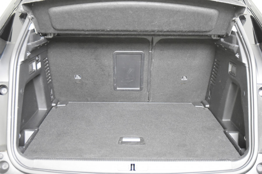 Peugeot 3008 1.2 Allure *Leer*Camera*Navigatie*Carplay*