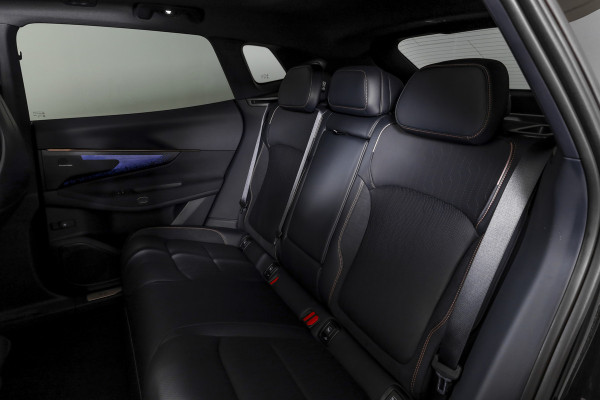 Lynk & Co 08 1.5 PHEV 349 PK More | 200km Elek. | S/K-Panodak | Elek. Stoel+Massage | Stoelverw.+Ventilatie | Matrix Led | Harman/Kardon | 360 Camera | Adapt. Cruise | NAV+App. Connect | LM 21" | 1023