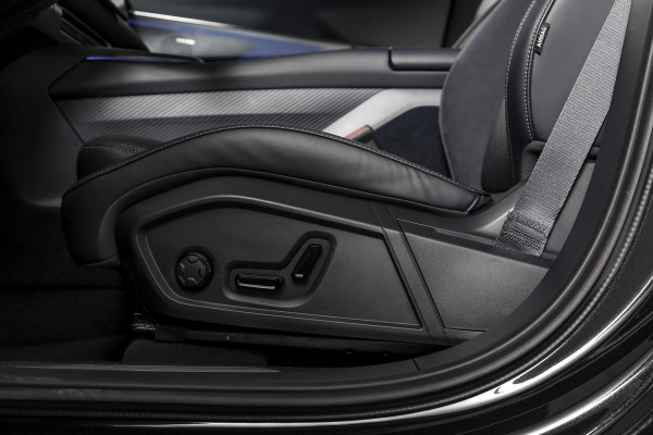 Lynk & Co 08 1.5 PHEV 349 PK More | 200km Elek. | S/K-Panodak | Elek. Stoel+Massage | Stoelverw.+Ventilatie | Matrix Led | Harman/Kardon | 360 Camera | Adapt. Cruise | NAV+App. Connect | LM 21" | 1023