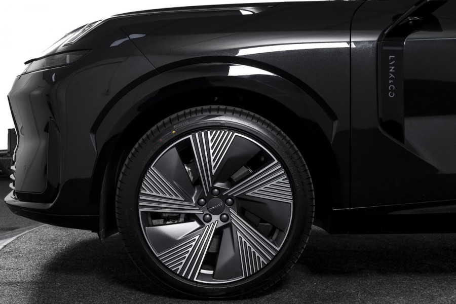 Lynk & Co 08 1.5 PHEV 349 PK More | 200km Elek. | S/K-Panodak | Elek. Stoel+Massage | Stoelverw.+Ventilatie | Matrix Led | Harman/Kardon | 360 Camera | Adapt. Cruise | NAV+App. Connect | LM 21" | 1023