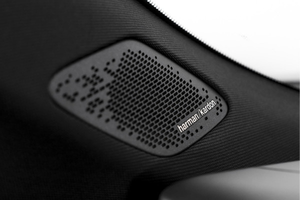 Lynk & Co 08 1.5 PHEV 349 PK More | 200km Elek. | S/K-Panodak | Elek. Stoel+Massage | Stoelverw.+Ventilatie | Matrix Led | Harman/Kardon | 360 Camera | Adapt. Cruise | NAV+App. Connect | LM 21" | 4146