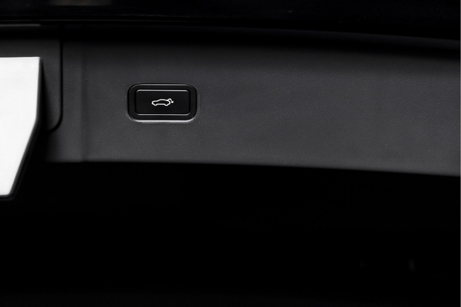 Lynk & Co 08 1.5 PHEV 349 PK More | 200km Elek. | S/K-Panodak | Elek. Stoel+Massage | Stoelverw.+Ventilatie | Matrix Led | Harman/Kardon | 360 Camera | Adapt. Cruise | NAV+App. Connect | LM 21" | 1416