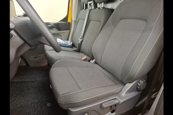 Ford E-Transit Cust. 320L L2H1 Trend 65 kWh/136PK Automaat Airco | Cruise | Camera | Apple CP| Trekhaak