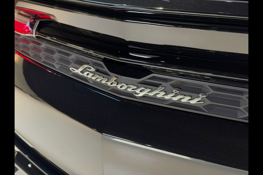 Lamborghini Urus SE|Pano|B&O|Ceramic|Hud|Massage|BTW|Fabrieksgarantie|Onderhoudscontract
