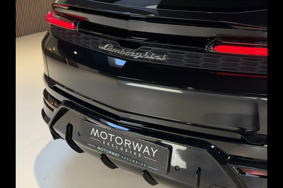 Lamborghini Urus SE|Pano|B&O|Ceramic|Hud|Massage|BTW|Fabrieksgarantie|Onderhoudscontract