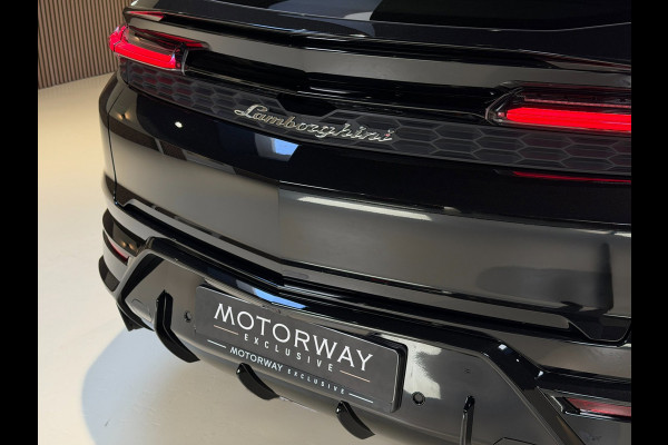 Lamborghini Urus SE|Pano|B&O|Ceramic|Hud|Massage|BTW|Fabrieksgarantie|Onderhoudscontract