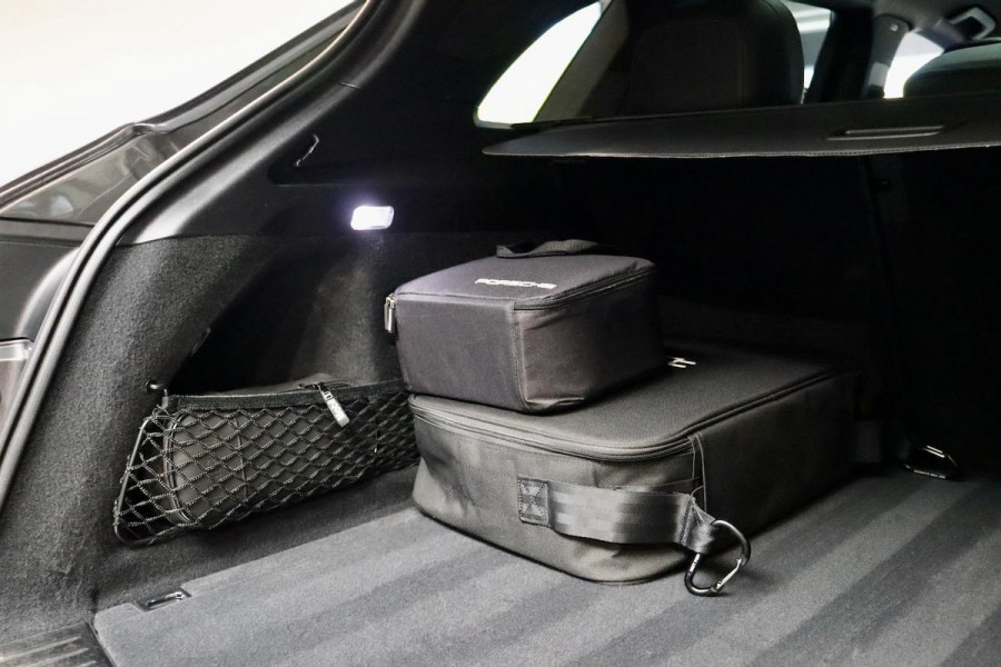 Porsche Cayenne 3.0 E-Hybrid|Sport-Design|18weg|PANO|Stoelventi