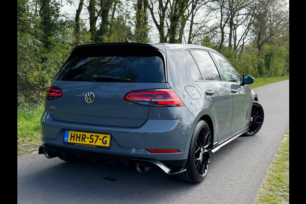 Volkswagen Golf 2.0 TSI GTI TCR | Akrapovic | Keyless | Camera |