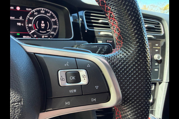 Volkswagen Golf 2.0 TSI GTI TCR | Akrapovic | Keyless | Camera |