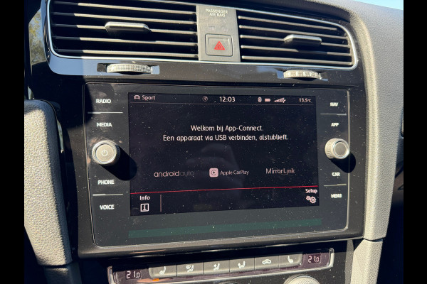 Volkswagen Golf 2.0 TSI GTI TCR | Akrapovic | Keyless | Camera |