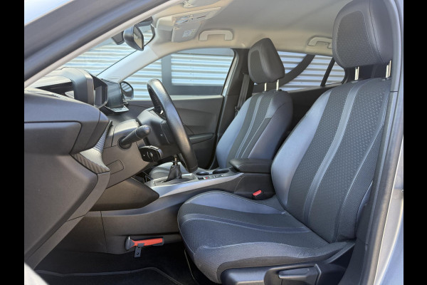 Peugeot 2008 1.2 PureTech Blue Lease Allure 2e Eigenaar|Navi|Camera|D-riem v.v. in 2026|Clima|Cruise|Carplay|APK tot 02-2028