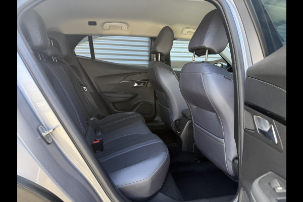 Peugeot 2008 1.2 PureTech Blue Lease Allure 2e Eigenaar|Navi|Camera|D-riem v.v. in 2026|Clima|Cruise|Carplay|APK tot 02-2028