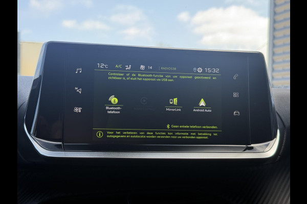 Peugeot 2008 1.2 PureTech Blue Lease Allure 2e Eigenaar|Navi|Camera|D-riem v.v. in 2026|Clima|Cruise|Carplay|APK tot 02-2028
