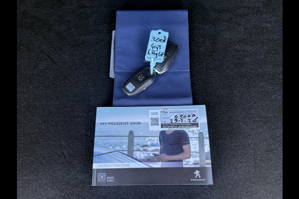 Peugeot 2008 1.2 PureTech Blue Lease Allure 2e Eigenaar|Navi|Camera|D-riem v.v. in 2026|Clima|Cruise|Carplay|APK tot 02-2028