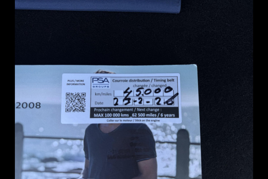 Peugeot 2008 1.2 PureTech Blue Lease Allure 2e Eigenaar|Navi|Camera|D-riem v.v. in 2026|Clima|Cruise|Carplay|APK tot 02-2028