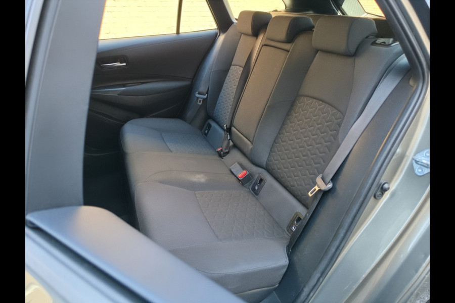 Toyota Corolla Touring Sports 1.8 Hybrid Business Automaat Camera Garantie
