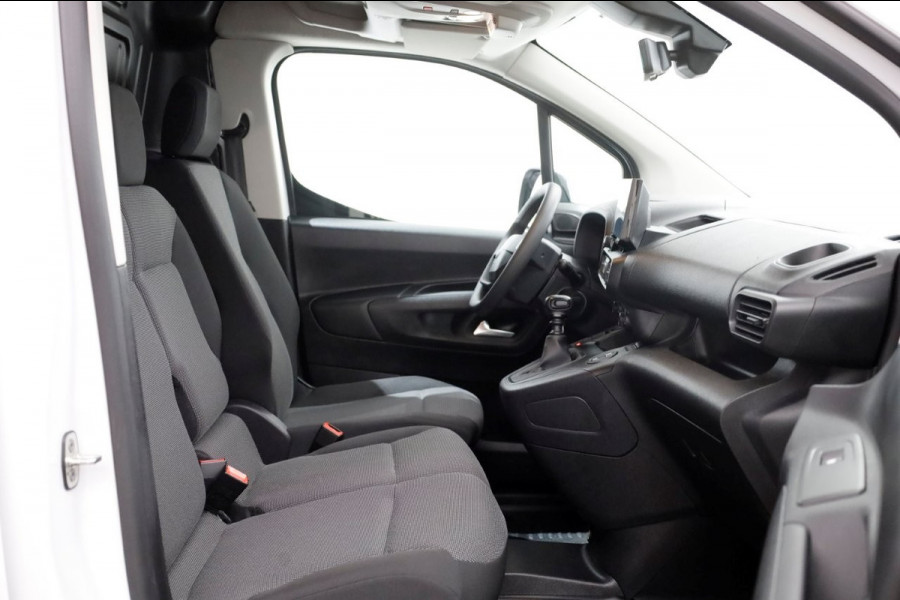 Citroën Berlingo 1.2 PureTech 110pk Benzine Airco/Navi/Camera/3 Persoons 07-2024