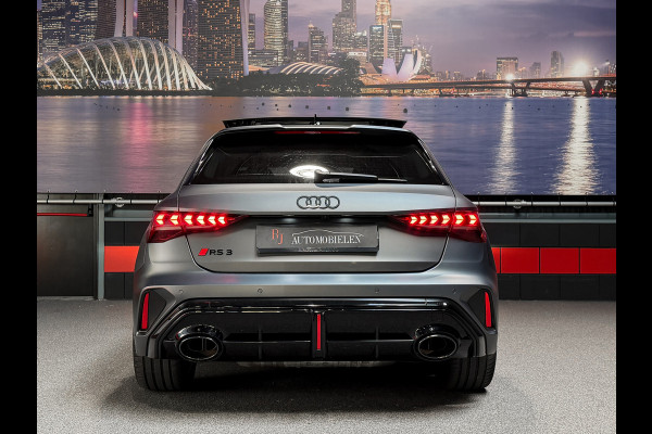 Audi RS3 Sportback 2.5 TFSI quattro |RS-Schaalstoelen|Sonos|MatteGrijs|HUD|Alcantara|Vol!