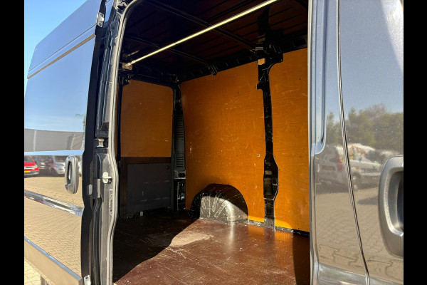 Fiat Ducato 30 2.3 MultiJet L2H2 Luxury Pro