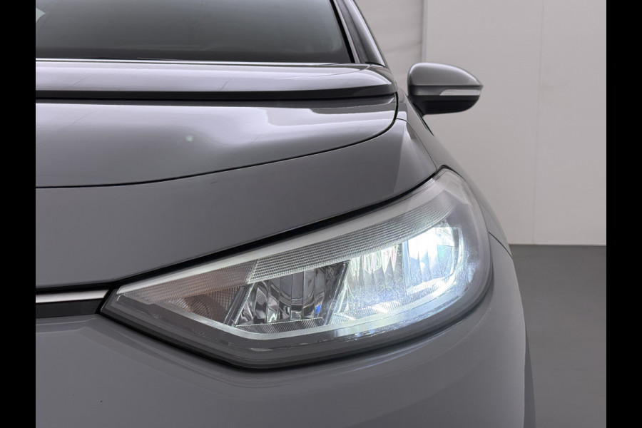 Volkswagen ID.3 First 58kWh SOH 94% Trekhaak Adap.Cruise AppConnect Navi Stoelverw. Pdc Dab Aut.Verlichting Bluetooth Ecc Isofix Led Elek.Ramen Verwarmbare Spiegels Org.NL-auto!