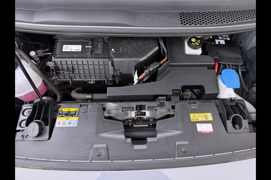 Volkswagen ID.3 First 58kWh SOH 94% Trekhaak Adap.Cruise AppConnect Navi Stoelverw. Pdc Dab Aut.Verlichting Bluetooth Ecc Isofix Led Elek.Ramen Verwarmbare Spiegels Org.NL-auto!