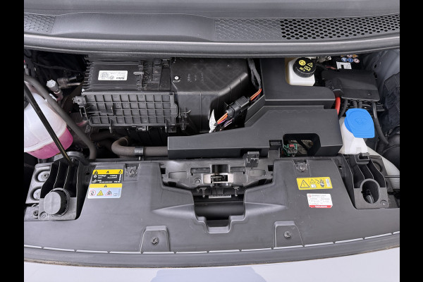 Volkswagen ID.3 First 58kWh SOH 94% Trekhaak Adap.Cruise AppConnect Navi Stoelverw. Pdc Dab Aut.Verlichting Bluetooth Ecc Isofix Led Elek.Ramen Verwarmbare Spiegels Org.NL-auto!