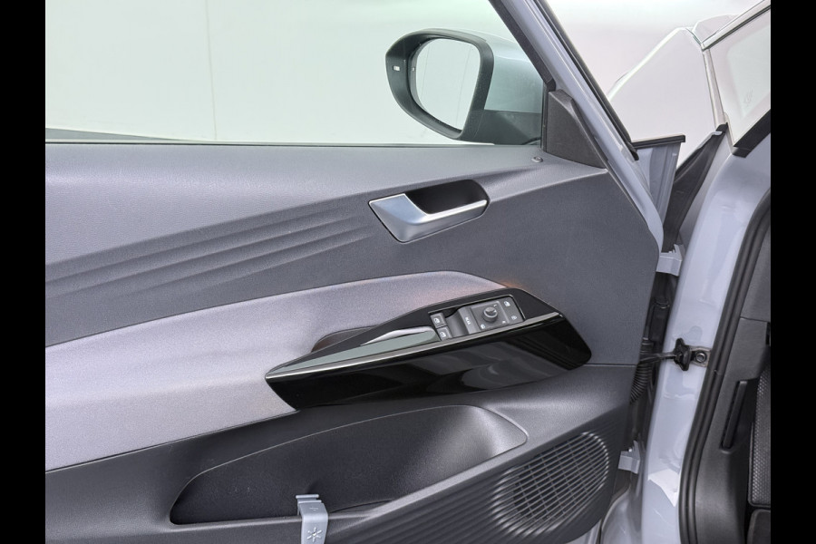 Volkswagen ID.3 First 58kWh SOH 94% Trekhaak Adap.Cruise AppConnect Navi Stoelverw. Pdc Dab Aut.Verlichting Bluetooth Ecc Isofix Led Elek.Ramen Verwarmbare Spiegels Org.NL-auto!