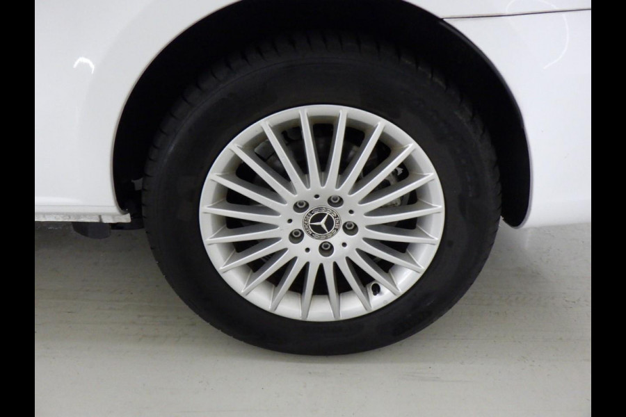 Mercedes-Benz EVITO TOURER PRO L2 90 kWh | 25.000 Km | SOH 95,5% | 9 Zitplaatsen | WORDT VERWACHT!