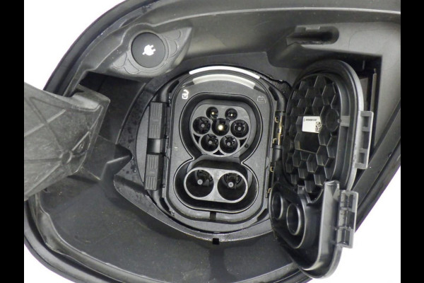 Mercedes-Benz EVITO TOURER PRO L2 90 kWh | 25.000 Km | SOH 95,5% | 9 Zitplaatsen | WORDT VERWACHT!