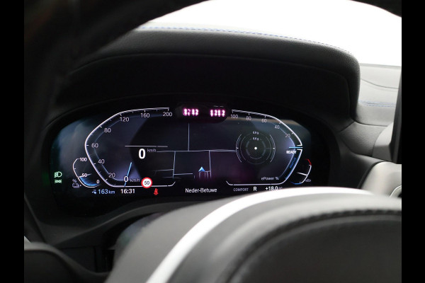 BMW iX3 M-SPORT HIGH EXECUTIVE 80 kWh + TREKHAAK | HEAD-UP | 360 CAMERA | PANORAMA | STUURVERWARMING