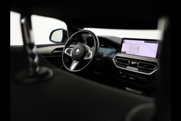 BMW iX3 M-SPORT HIGH EXECUTIVE 80 kWh + TREKHAAK | HEAD-UP | 360 CAMERA | PANORAMA | STUURVERWARMING