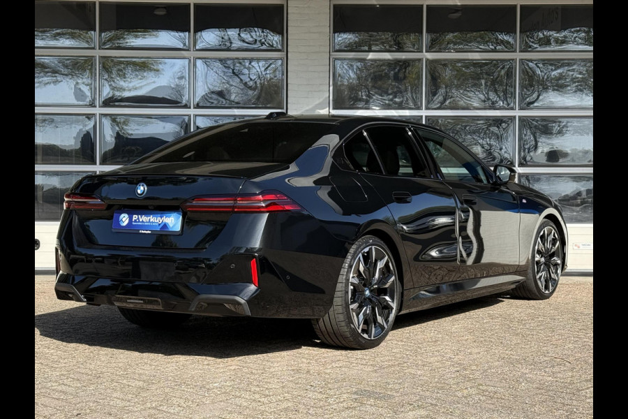 BMW 5 Serie 530e M SPORT PRO | STOELVENTILATIE | PANORAMA | HARMAN KARDON | COMFORTPACK | 21 INCH |