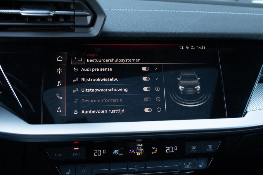 Audi A3 Sportback 40 TFSIe Sline Pano Maxton Diffuser Matrix Camera Sfeerverlichting