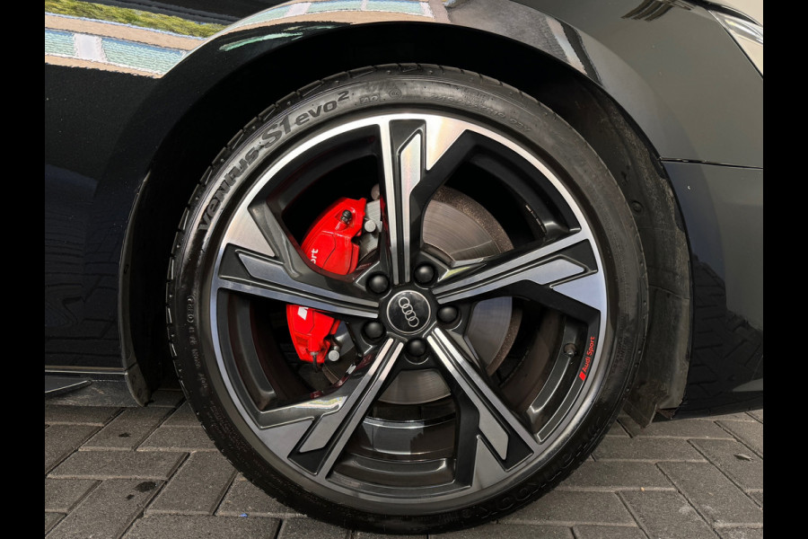 Audi A4 AVANT 40 TFSI quattro S Line Pano|Trekhaak|Sfeer|Lane