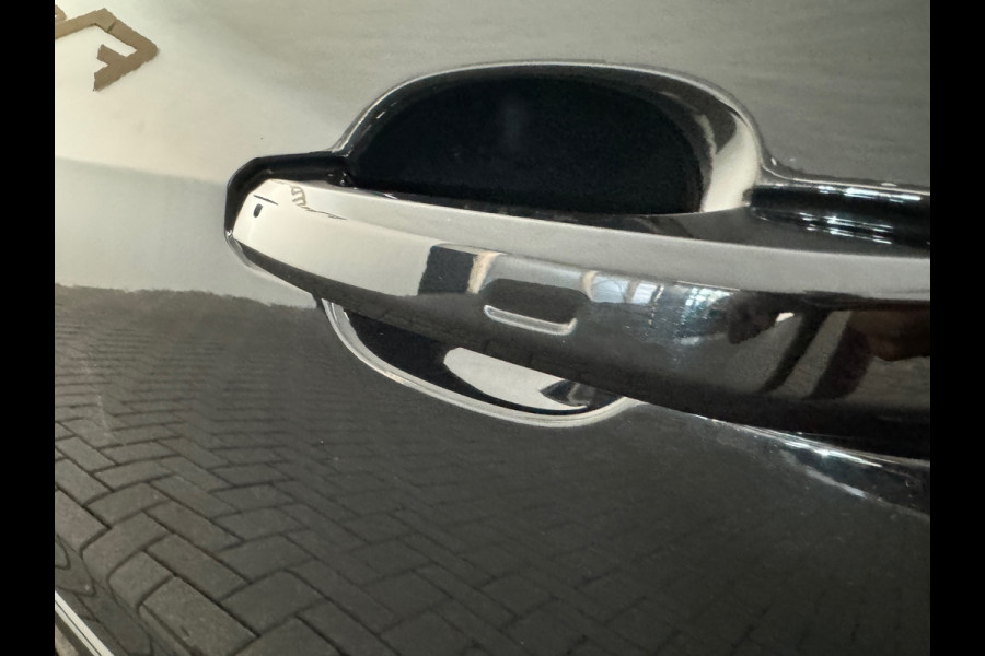 Audi A4 AVANT 40 TFSI quattro S Line Pano|Trekhaak|Sfeer|Lane