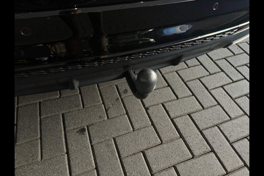 Audi A4 AVANT 40 TFSI quattro S Line Pano|Trekhaak|Sfeer|Lane