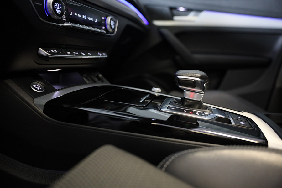 Audi Q5 55 TFSI e Quattro Competition SQ5 Look / B &O / Cc / Luchtvering / Dig Cockpit / Pano / 360 Camera / Matrix / Pdc / 22 Inc