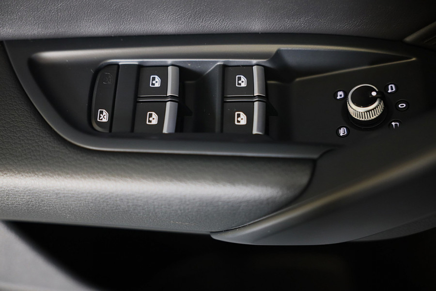 Audi Q5 55 TFSI e Quattro Competition SQ5 Look / B &O / Cc / Luchtvering / Dig Cockpit / Pano / 360 Camera / Matrix / Pdc / 22 Inc