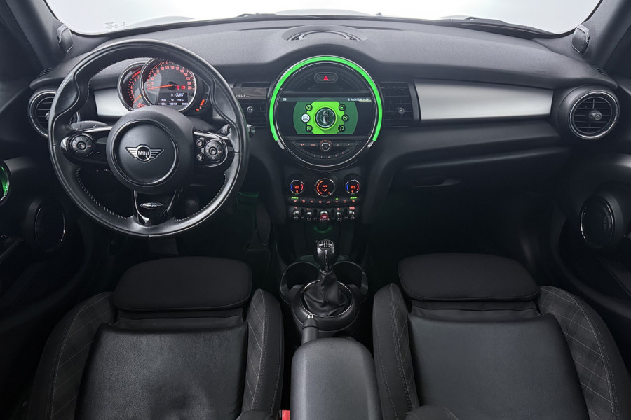 MINI Mini 1.5 Cooper Chili (PANORAMADAK, CAMERA, STOELVERWARMING, H/K AUDIO, DEALER ONDERHOUDEN)